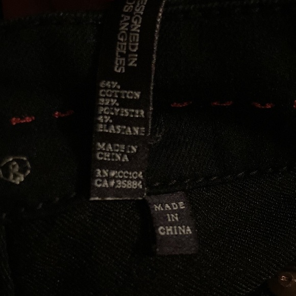 Black skinny jeans with pockets on side of legs - Picture 5 of 5